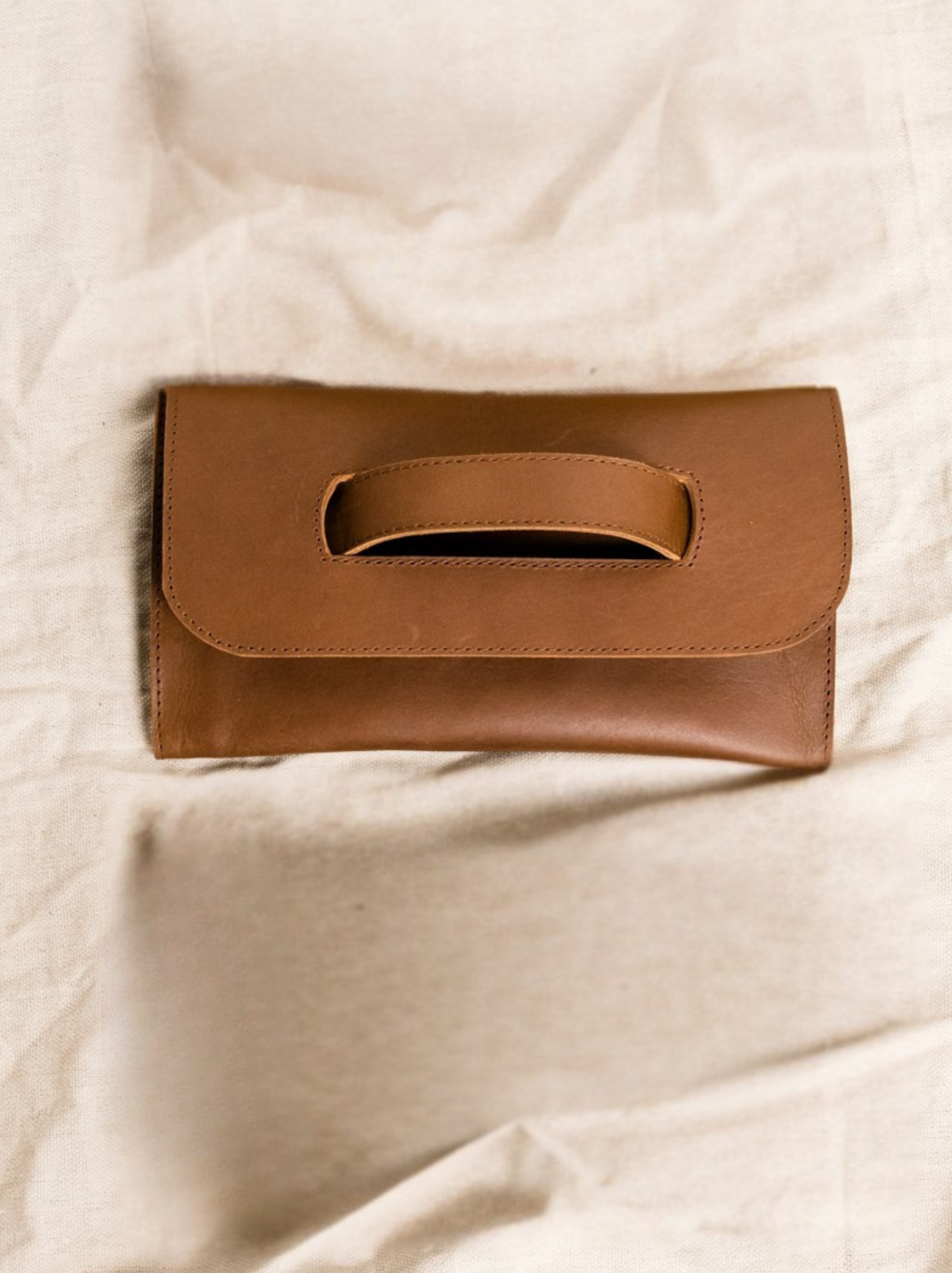 Mare Handle Clutch
