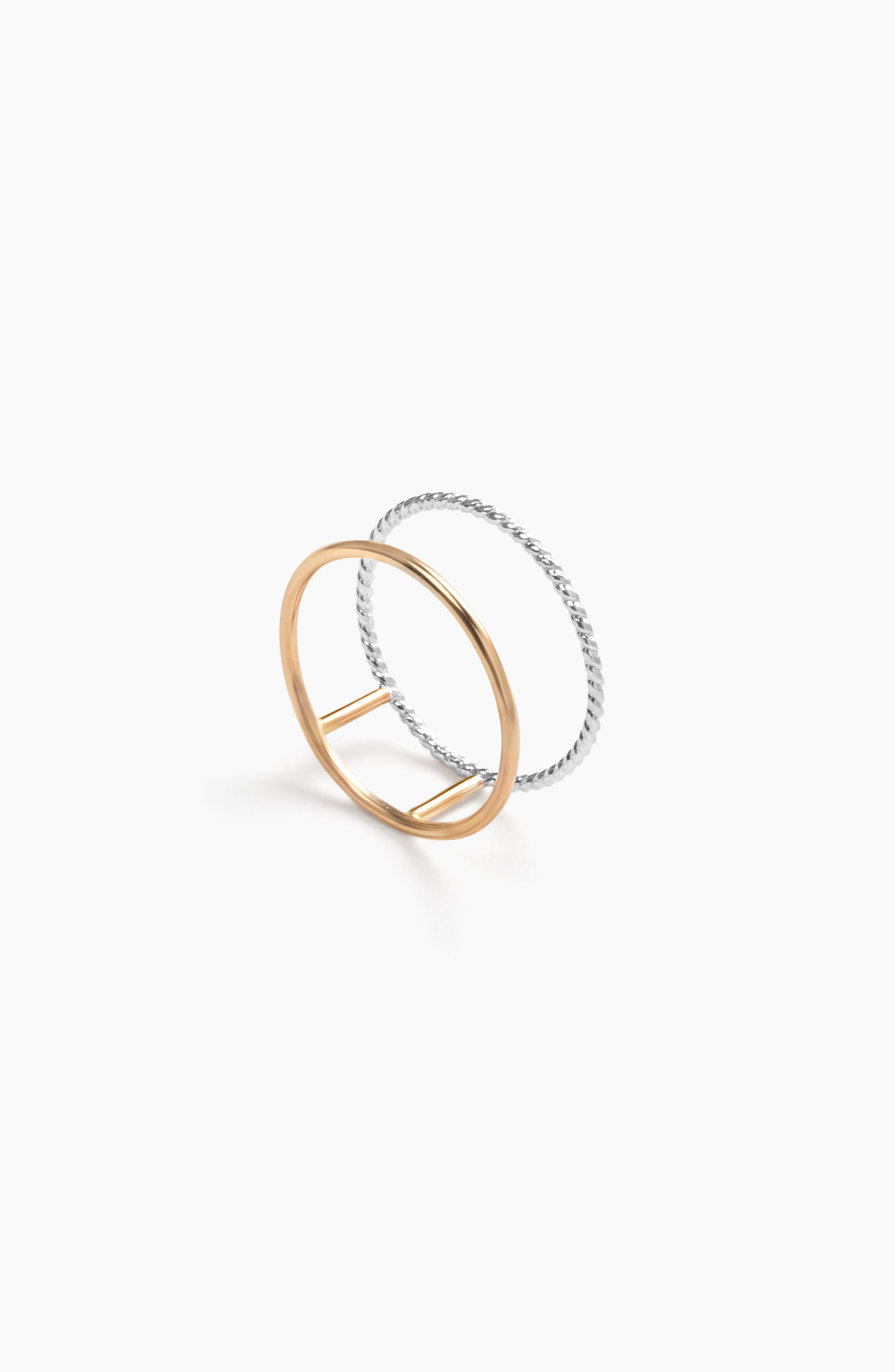 Mia Illusion Ring
