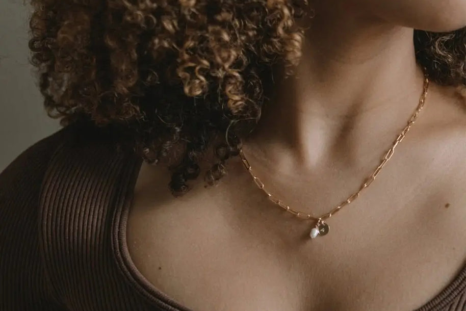 The Art of Personalization: Why Custom Jewelry Means More