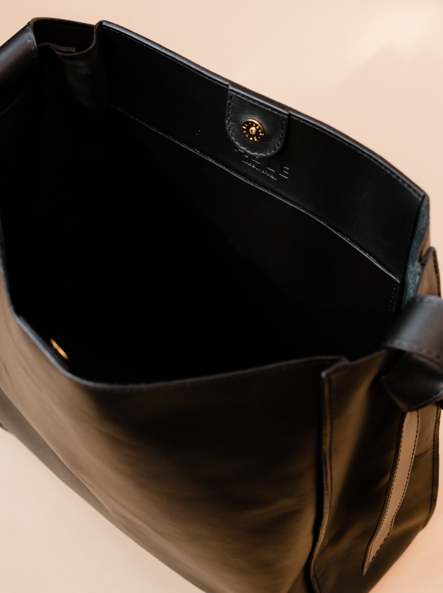 Addison medium pebbled leather tote sales