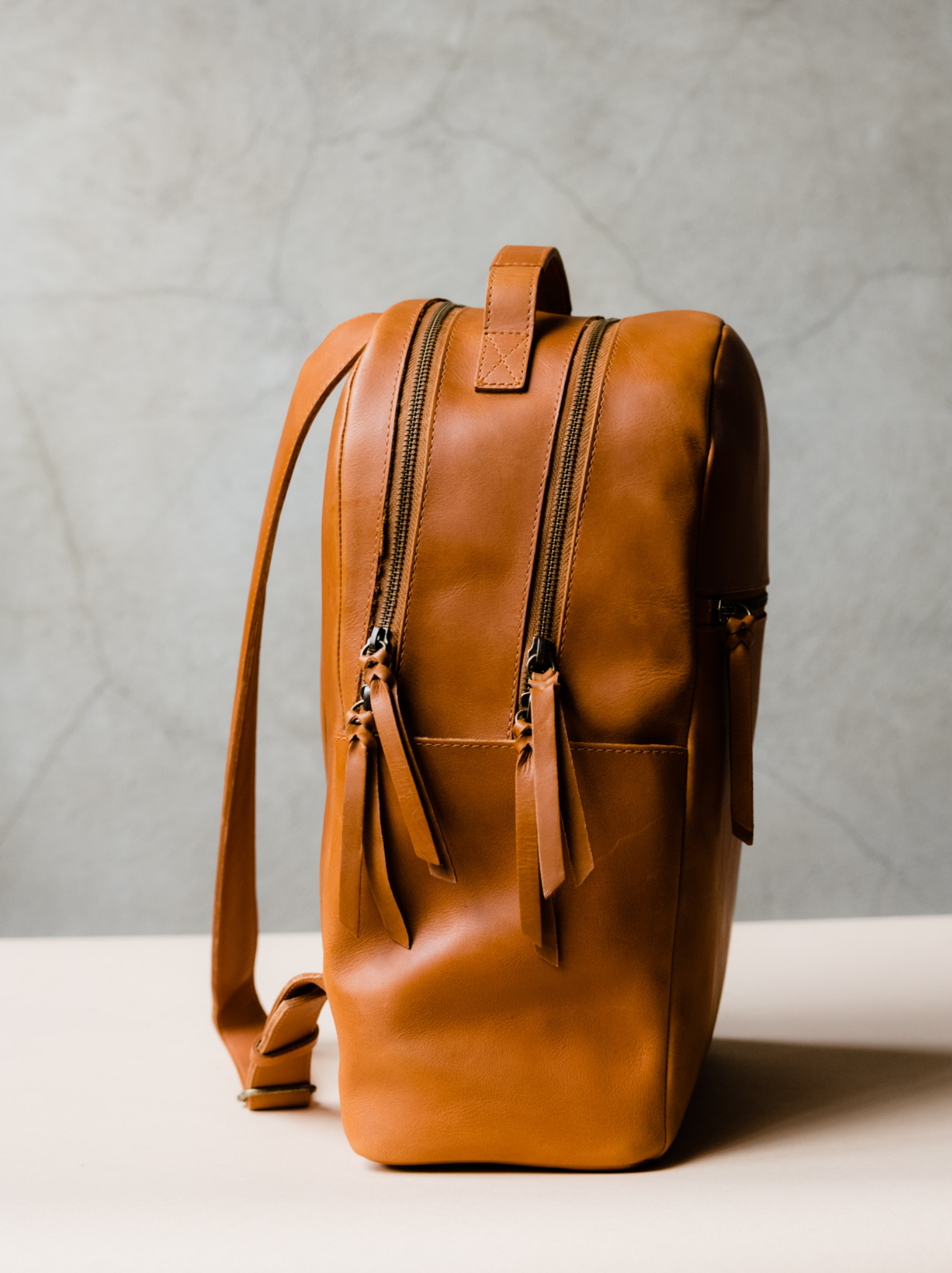 Leather backpack shop cognac