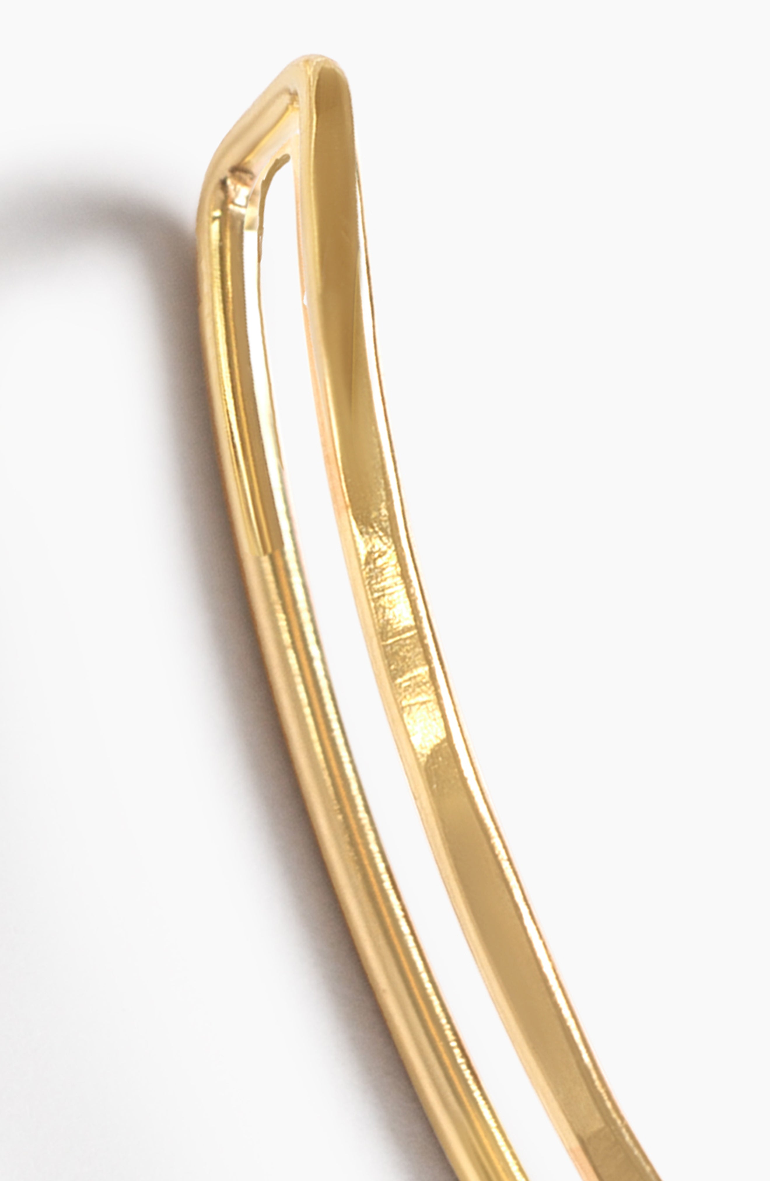 Ellie Crawler Earring