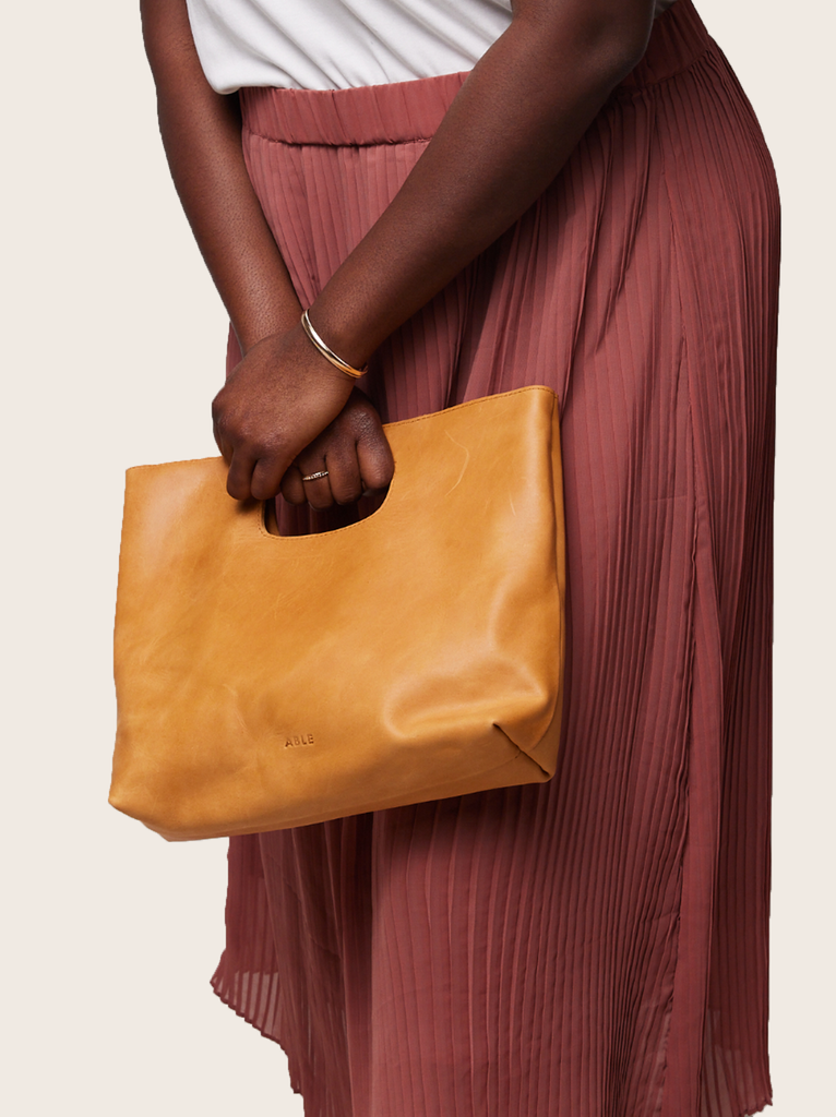 Hana Handbag Able