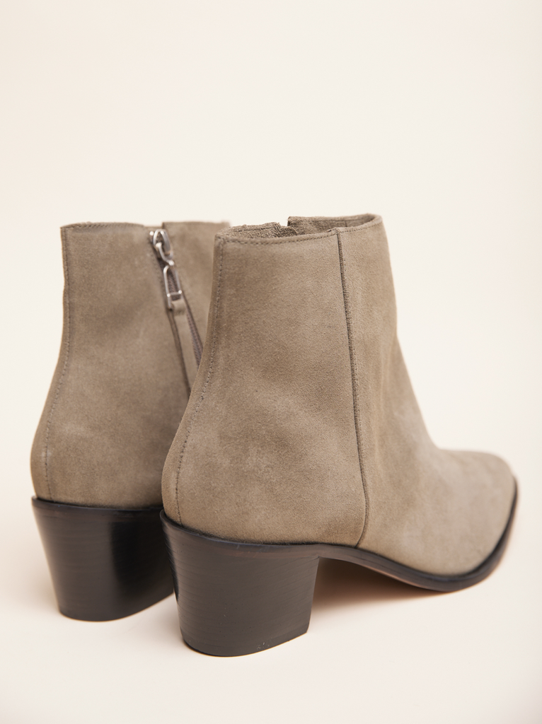 Lifestyle - Mushroom Waterproof Suede