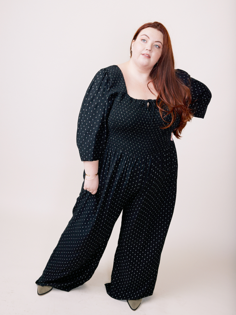 Lifestyle - Black Diamond Dot