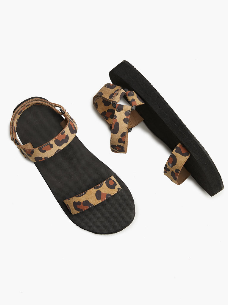 Lifestyle - Leopard Suede