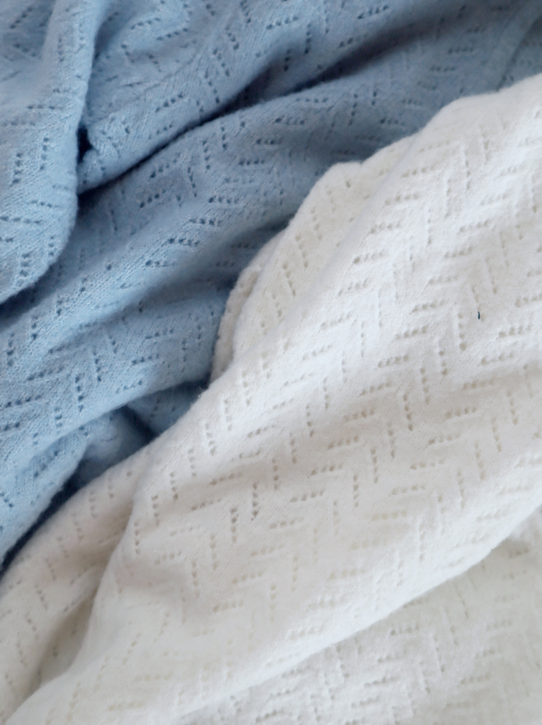 Lifestyle - Antique White