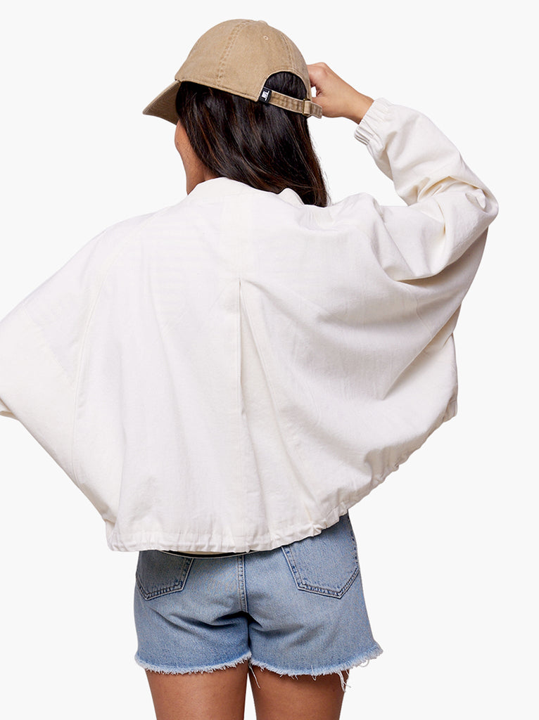 Lifestyle - Antique White