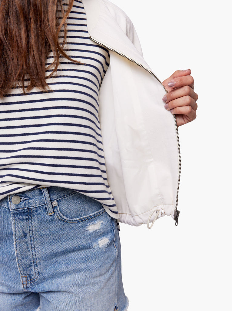 Lifestyle - Antique White