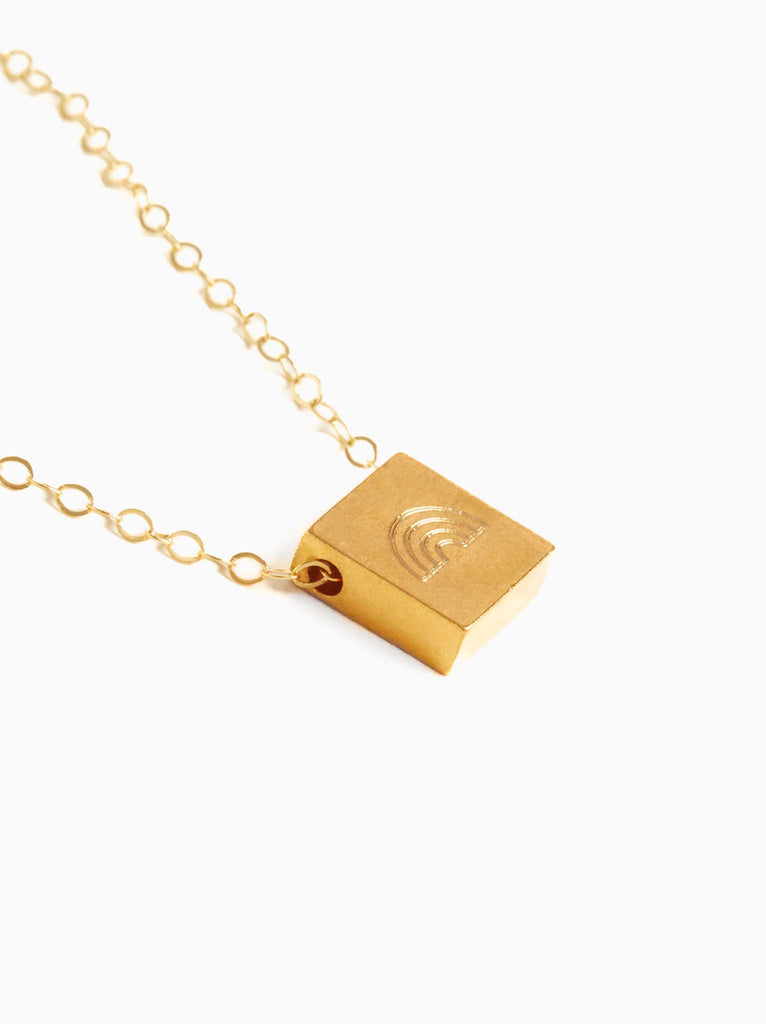 Lifestyle - Gold